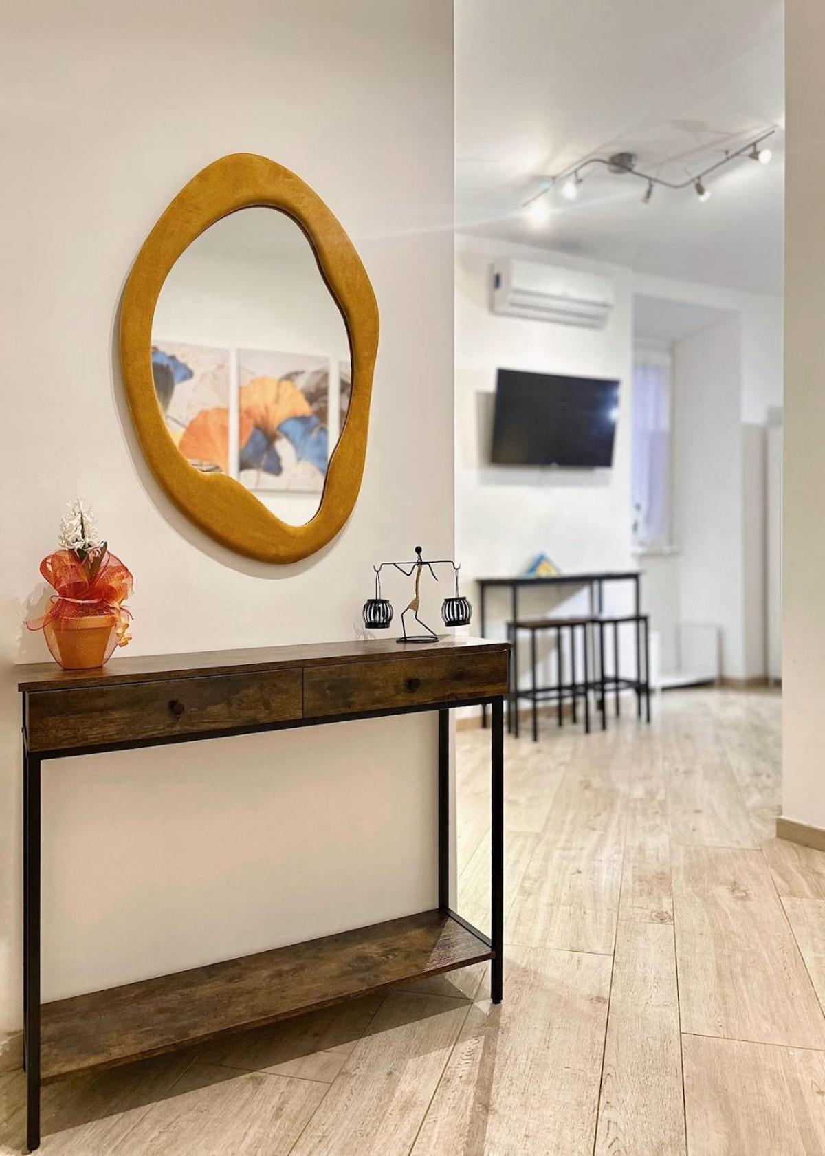 Apartment Maloma Intero Fronte Metro A *